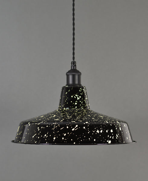 Ceiling Pendant | Industrial | Black & White - Vendimia Lighting Co.