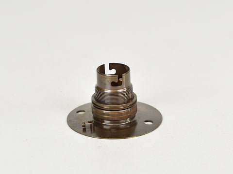 B22 Brass Bulb Holder | Batten Lamp Fitting | Threaded Old English Brass - Vendimia Lighting Co.