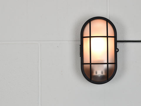 Wall Light | Oval Bulkhead | Jet Black - Vendimia Lighting Co.