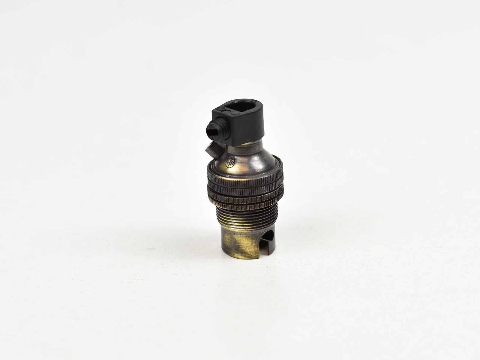 B15 Brass Bulb Holder | Threaded Skirt | Brushed Antique - Vendimia Lighting Co.